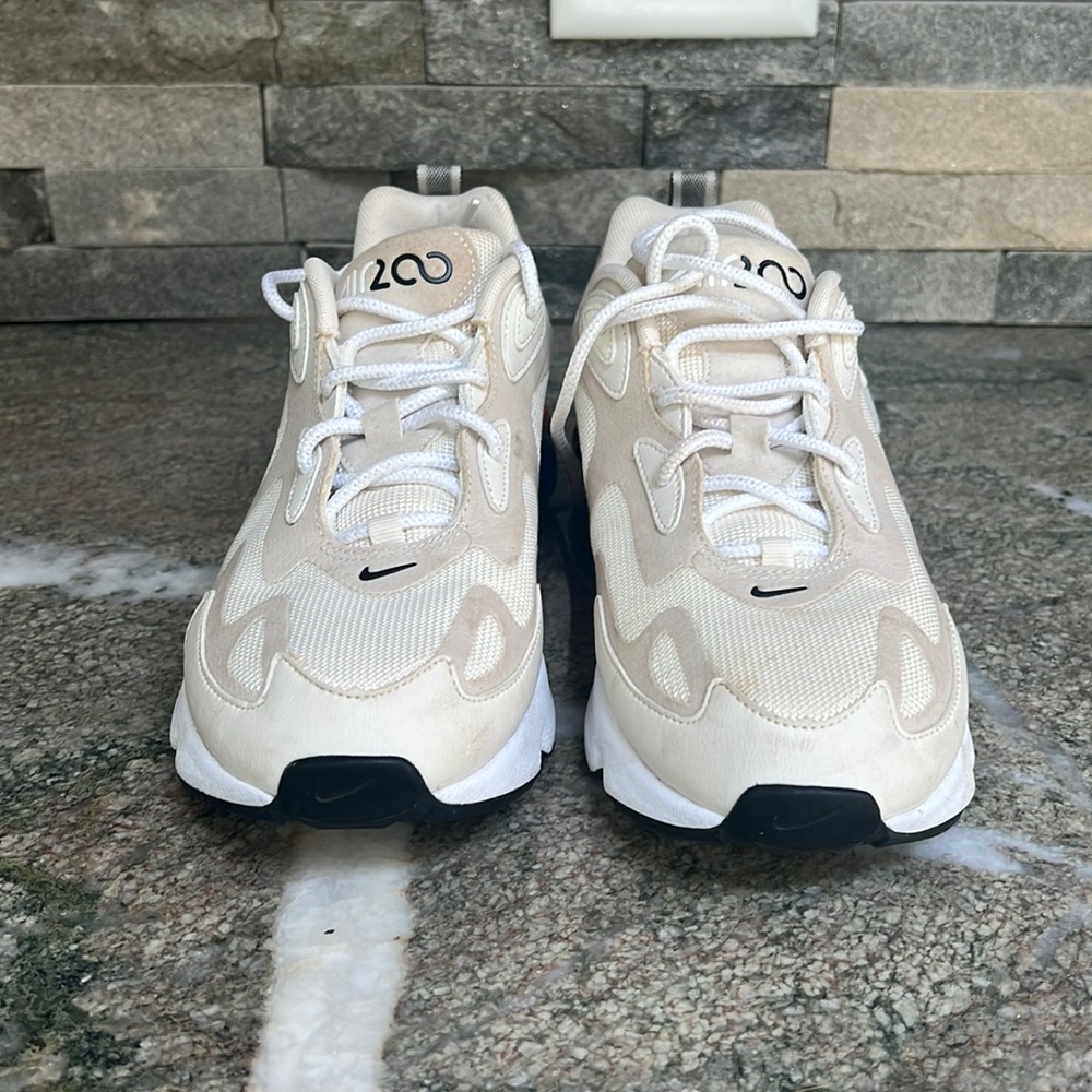 Nike Air Max 200 - Picture 4 of 10